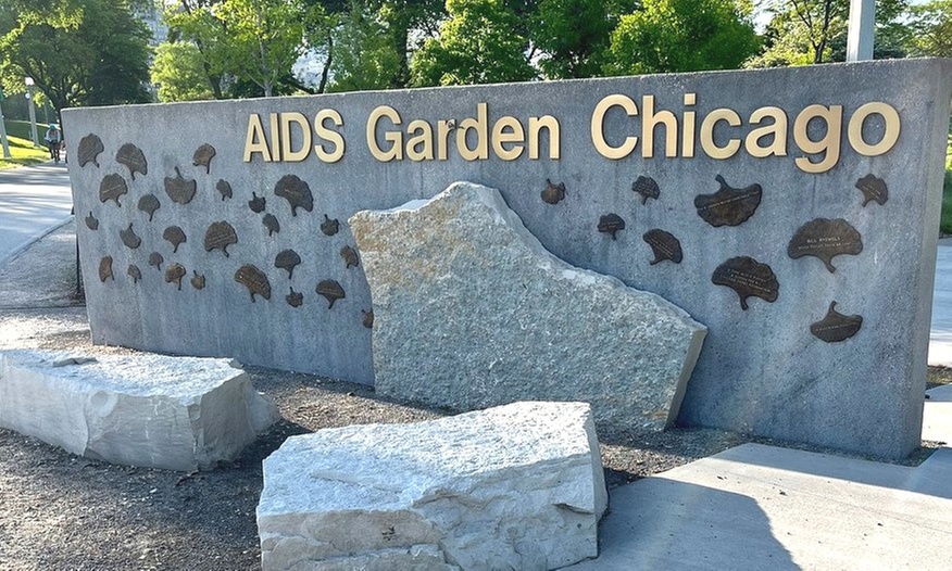 Gay History and Culture Bus Tour with Chicago Be Free Tours