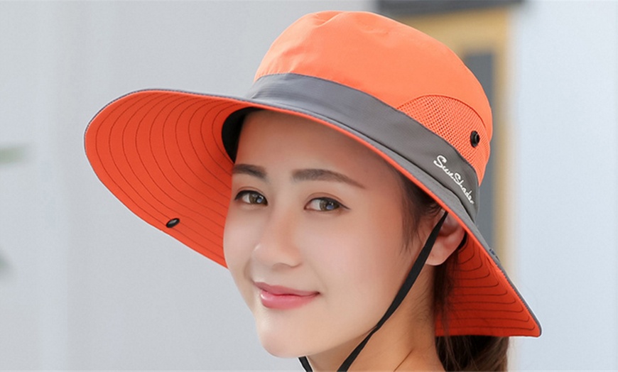 Image 4: Summer Sun Bucket Hat