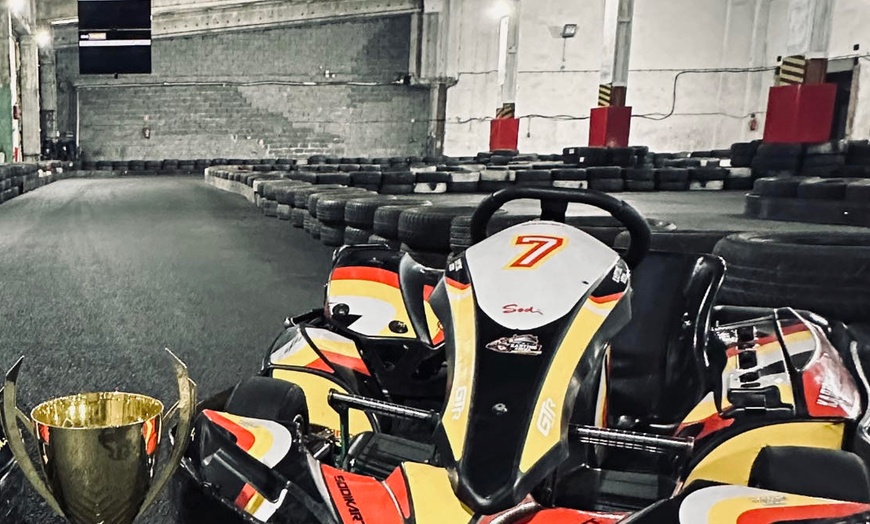 Image 4: Do 10% zniżki na Wyścigi gokartów (przejażdżka/doświadczenie) w KARTING ARENA KRAKÓW