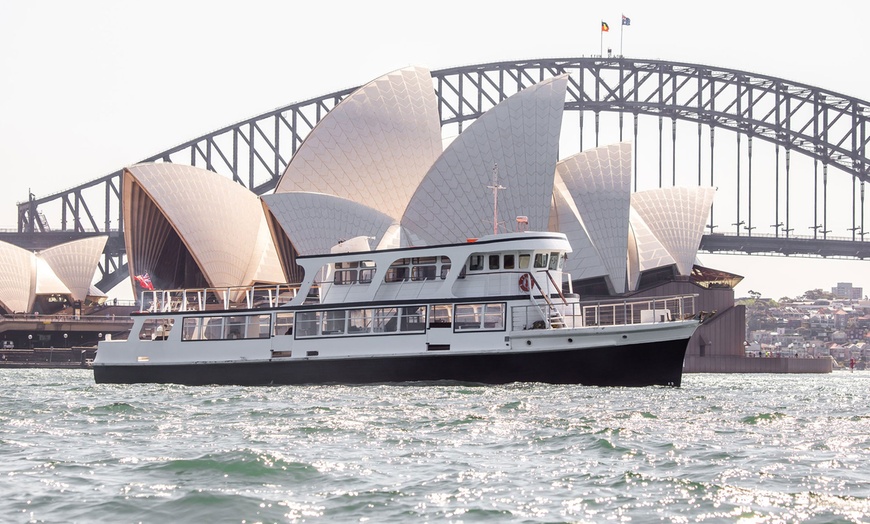 Image 3: Enjoy Australia Day with a 3-Hour Cruise with Gourmet Woodfired Pizza