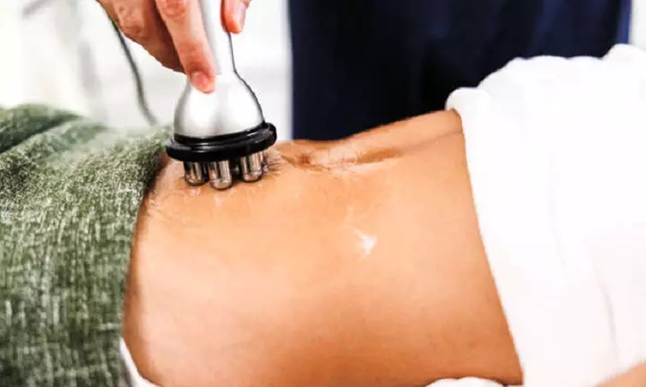 Hasta 72% de dto. en Reducción de grasa/celulitis - Sin marca en Sandra Gutierrez Estetica Avanzada y Bienestar