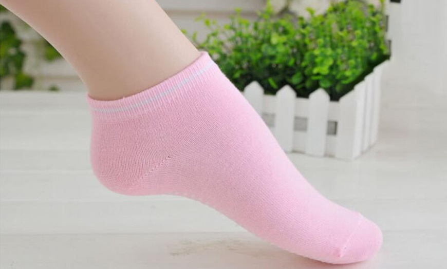 Image 4: Anti-Slip Yoga Socks