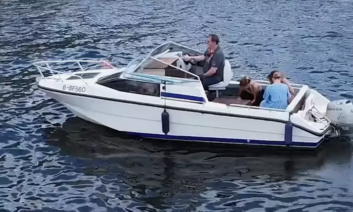 Escape Game auf dem Wasser für 3 - 4 Personen