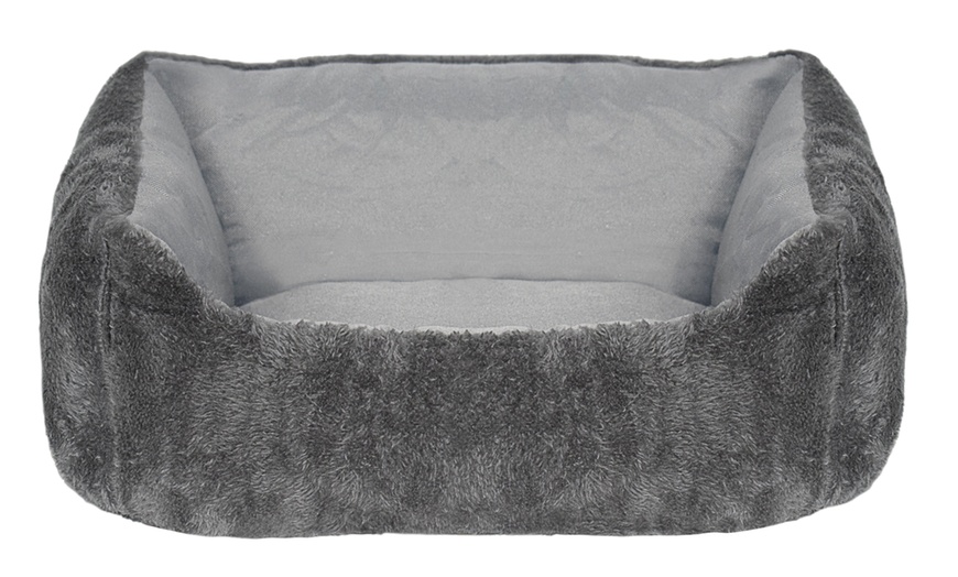 Image 2: Love Waterproof Pet Bed