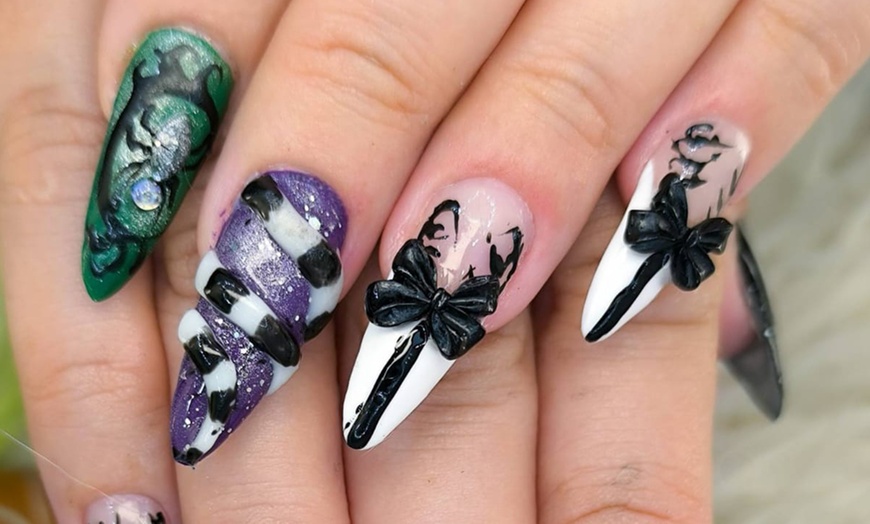 Image 10: Uñas Soft Gel talla S a XXL con manicura rusa o decoración 3D