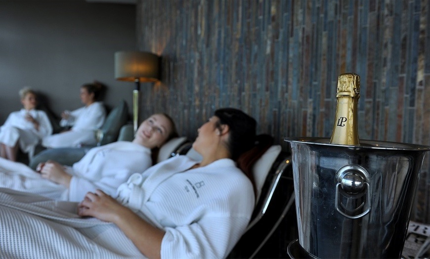 Image 6: Treat Yourself w/ Luxury Evening Spa Access, Light Bites & Massage