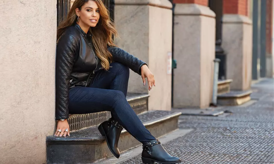 Plus-Size Apparel, Shoes, and Accessories from Avenue (50% Off) - Second Medium