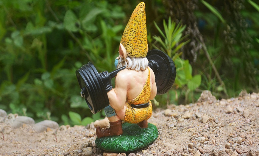 Image 4: Decorative Resin Weightlifting Garden Gnome