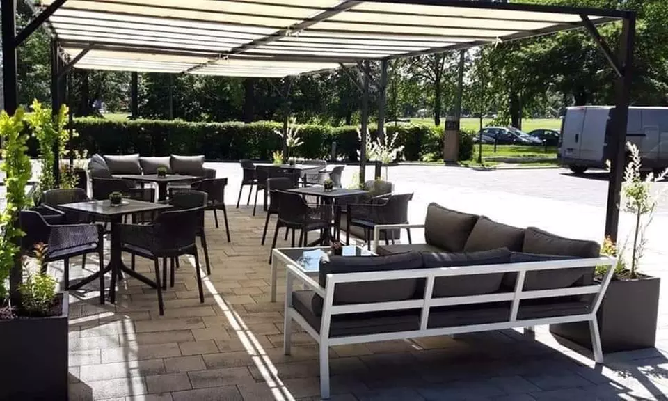 Wyjątkowe sushi na wynos: smaki Japonii na krakowskich Błoniach