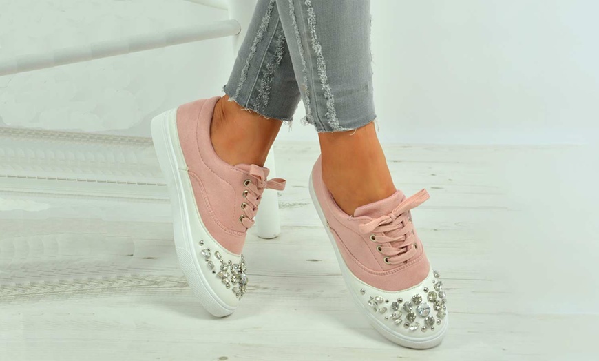 Image 15: Women's Lace-Up Trainers