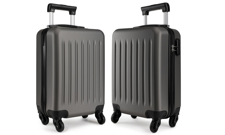 Image 5: Kono Grey Suitcase Range