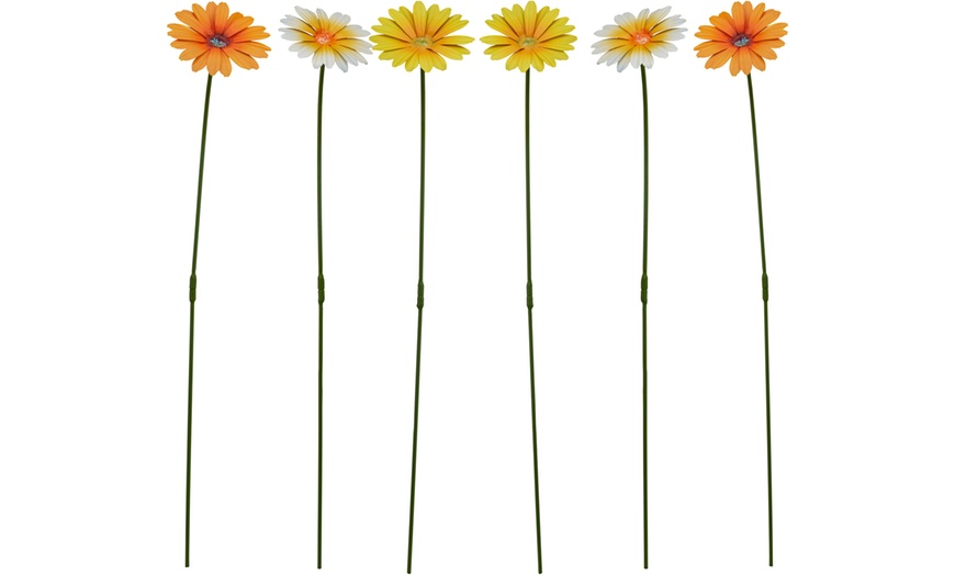 Image 9: 6 or 12 Metal Daisy Stakes 