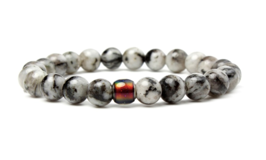 Image 8: Colour-Changing Sensitive Lava Anxiety Bracelet