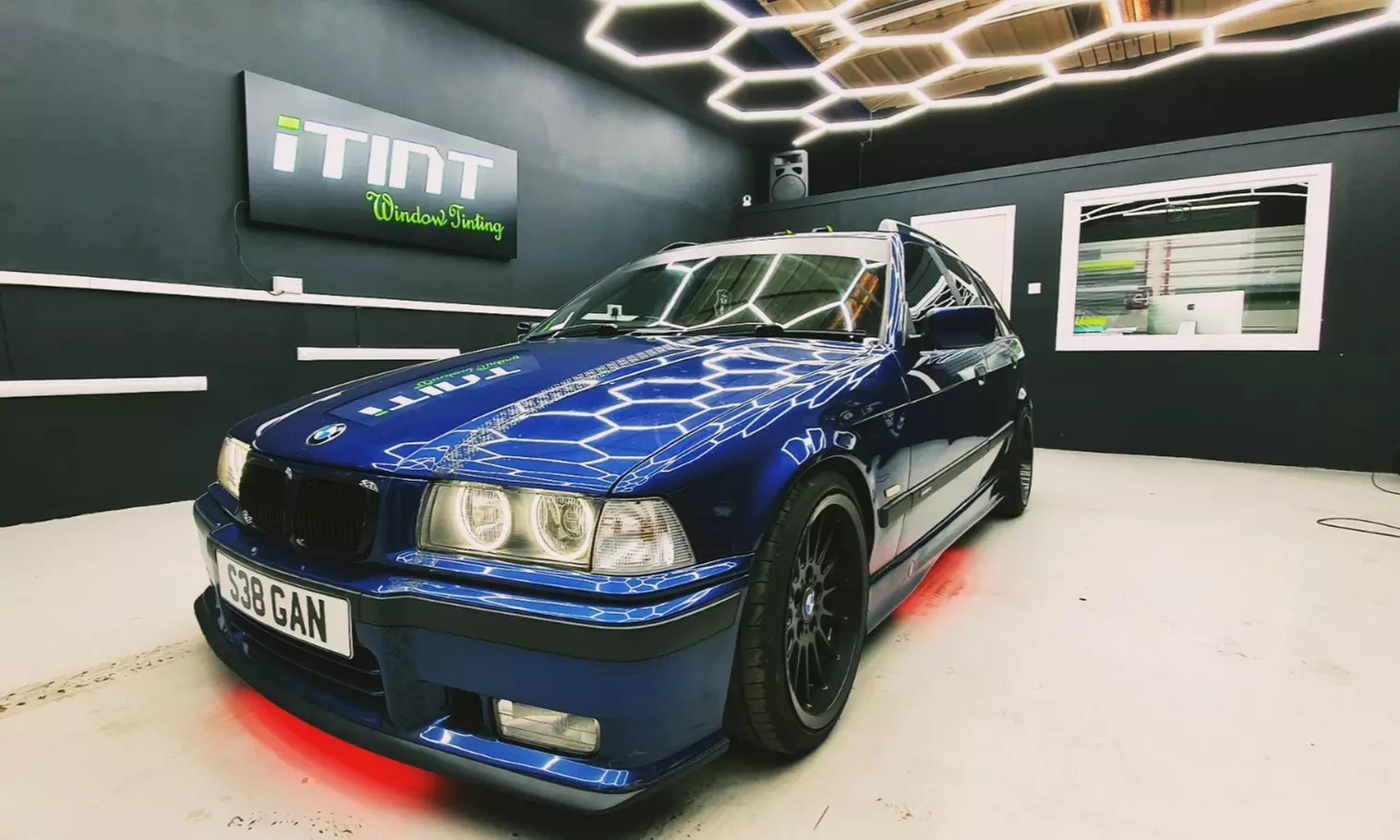 Up to 50% Off on Automotive Window Tinting at iTint Glasgow