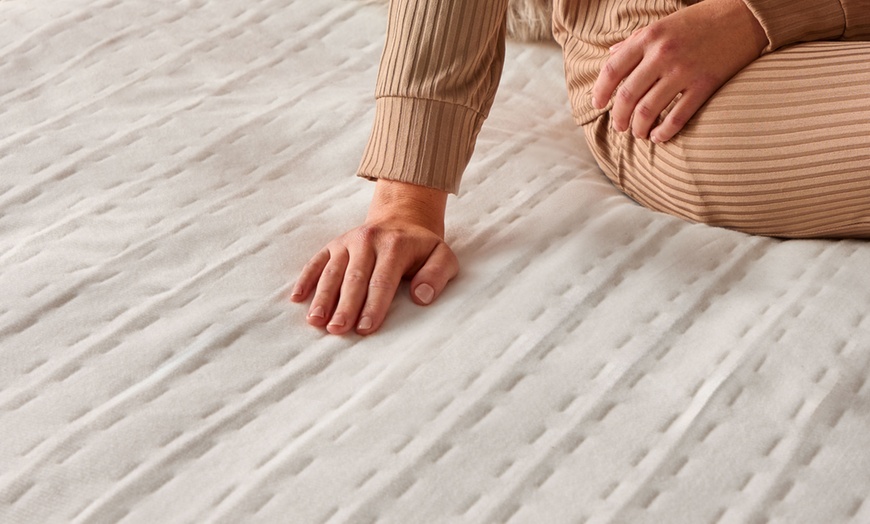 Image 3: Silentnight Winter Warmer Electric Blanket 