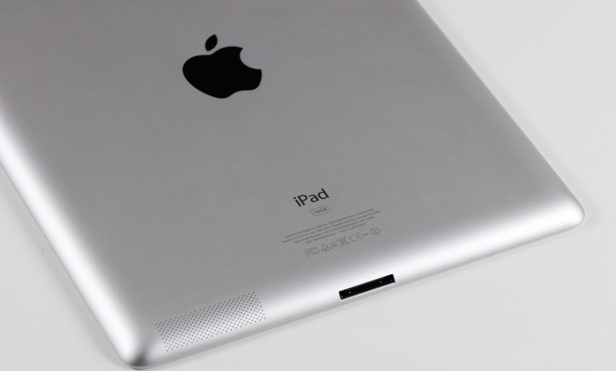 Image 2: Refurbished Apple iPad 2 16GB