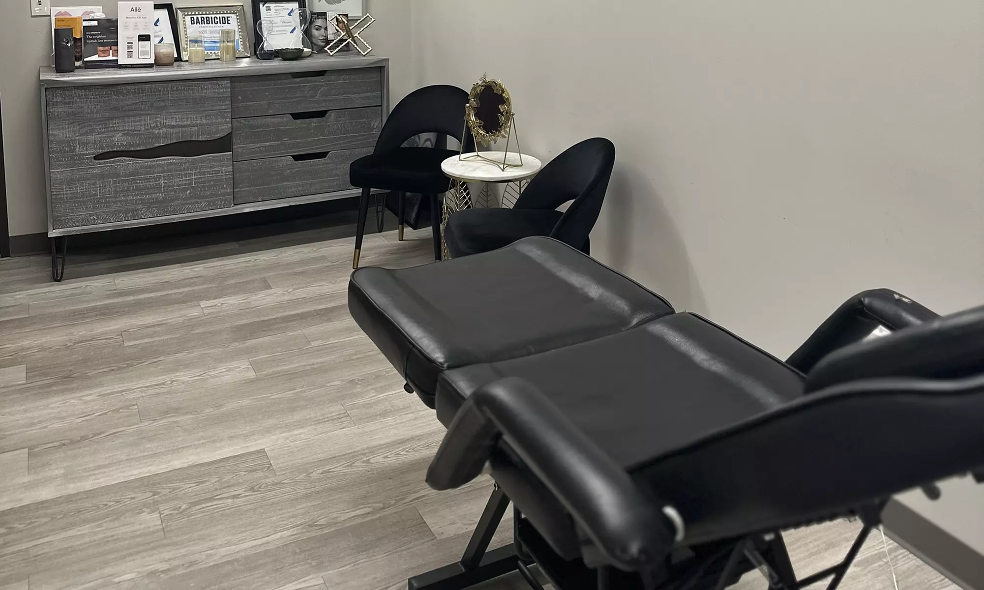 Refresh your Appearance with 20 or 40 Units of Daxxify at Emerald Aesthetics & Wellness (Up To 48% Off) - Second Medium