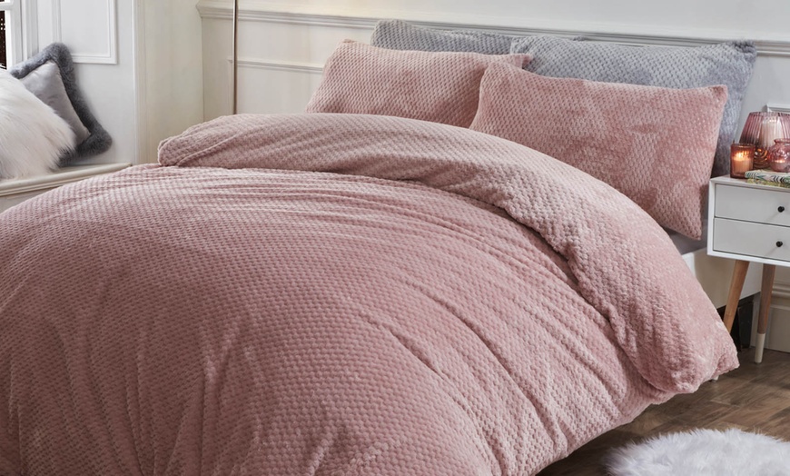 Image 1: Waffle Fleece Duvet Set