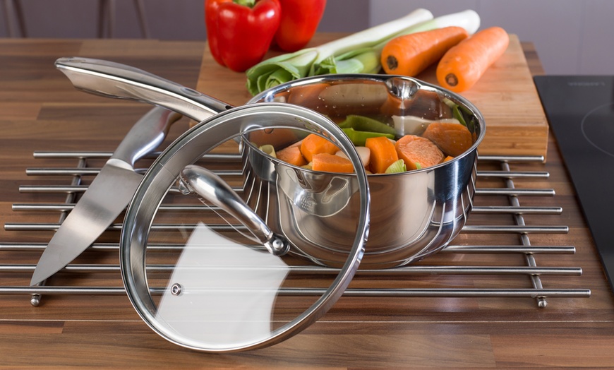 Image 3: Russell Hobbs Saucepan Set