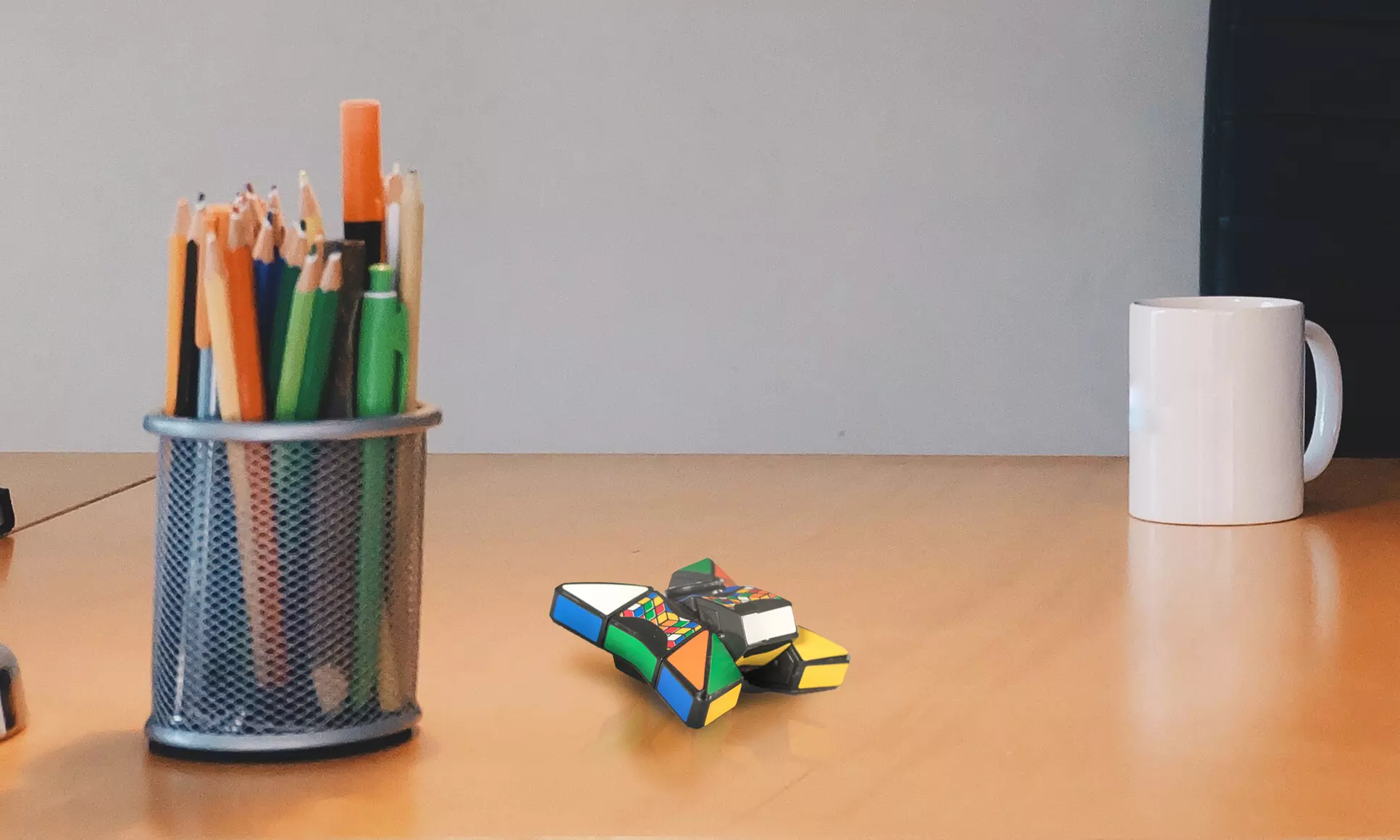 Rubik's Magic Star Spinner - Second Medium