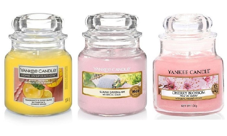 Image 6: Pack of Three Yankee Candle 104g Classic Small Jars