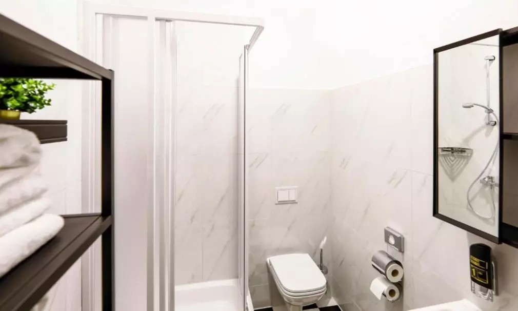 Hamburg: Casino-Doppelzimmer für 2 Personen