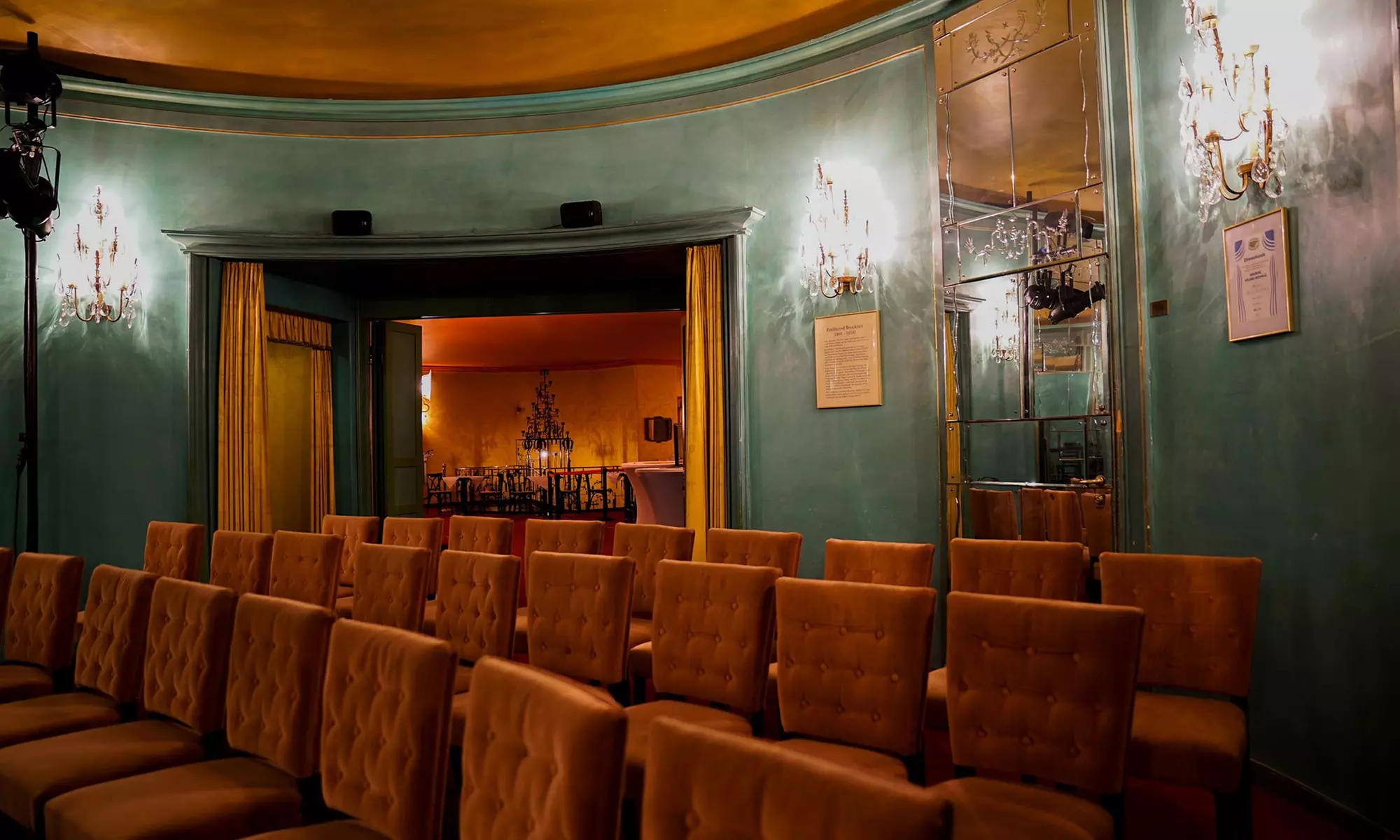 Sitzplatz-Ticket für das Theaterstück „Marlene“ vom 26. bis 29.03.26