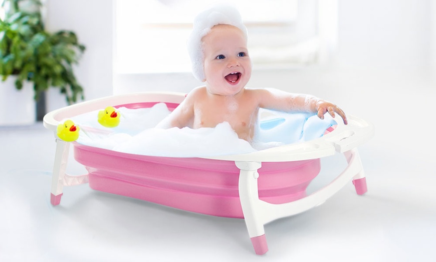 Image 18: Collapsible Baby Bathtub
