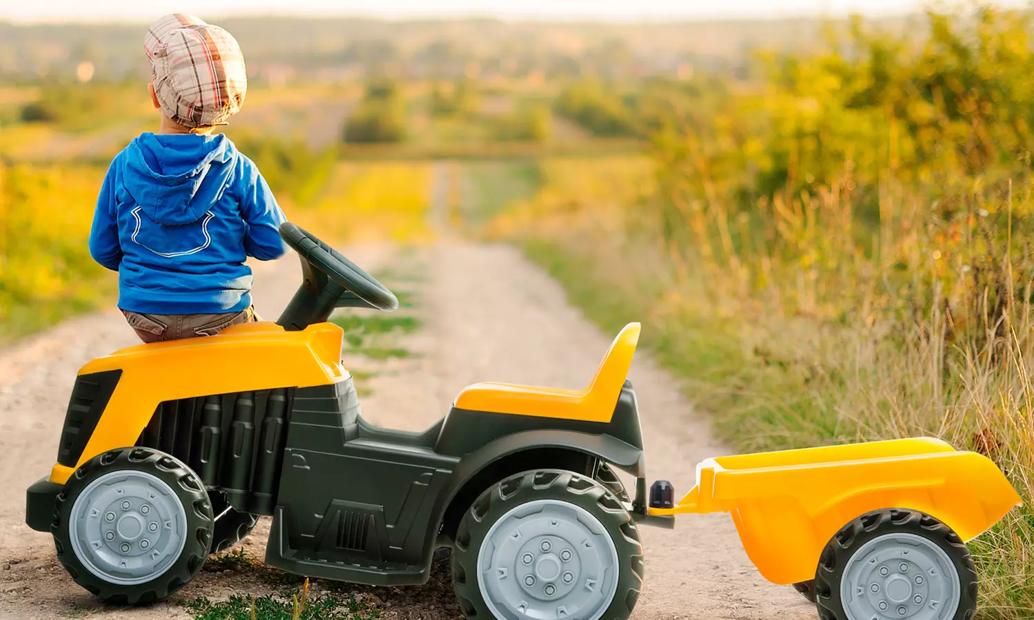 Tracteur électrique pour enfant avec remorque 22 W 3 km/h de Kid Mobile, coloris au choix - Primary Image