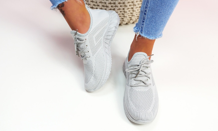 Image 7: Women's Knit Lace-Up Trainers