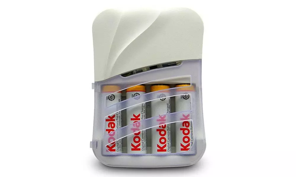 Kodak 1-Hour Smart Charger with 4 AA Ni-MH Batteries - Primary Image