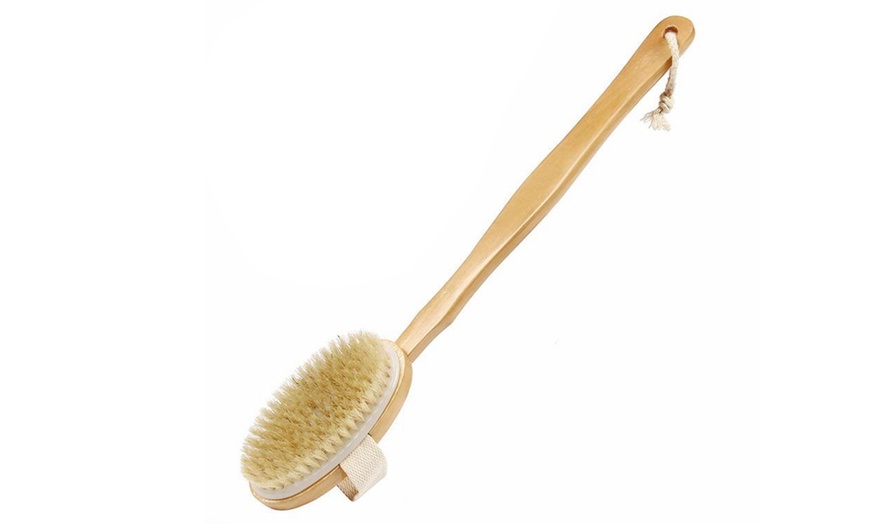 Image 2: Exfoliating Body Brush