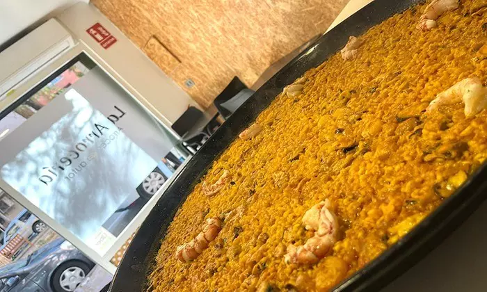 Menú de arroz para llevar para 2 o 4 personas con botella de vino
