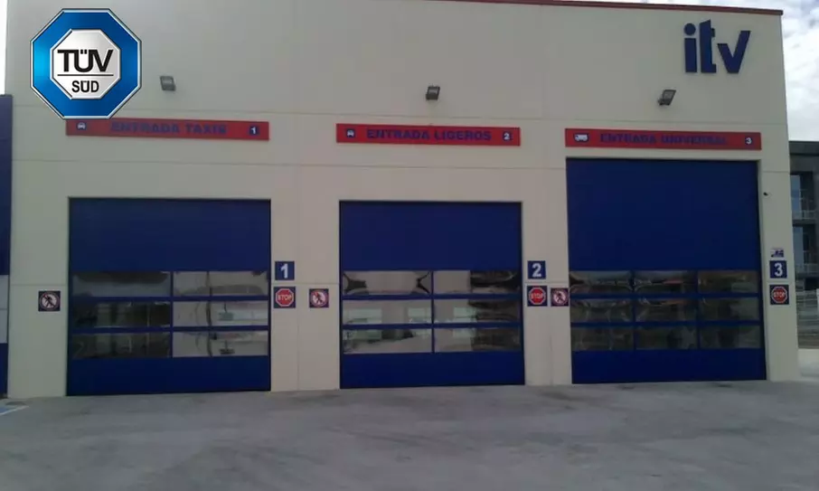 ITV para vehículos gasolina o diésel en ITV Cuatro Vientos TÜV SÜD