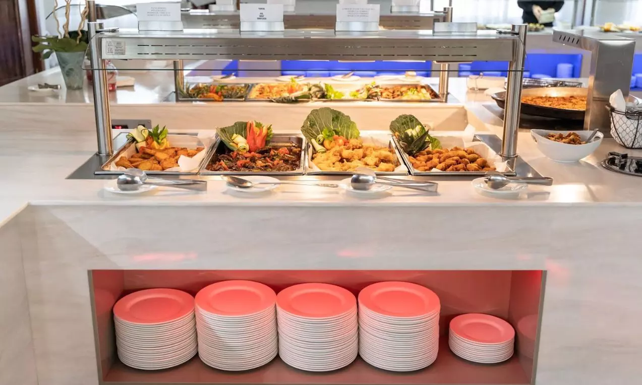 Circuito spa de 60 minutos para 1 o 2 con cava y buffet libre a elegir