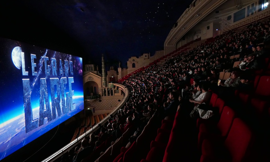 Image 2: Vivre la magie du plus grand cinéma d'Europe, le légendaire Grand Rex