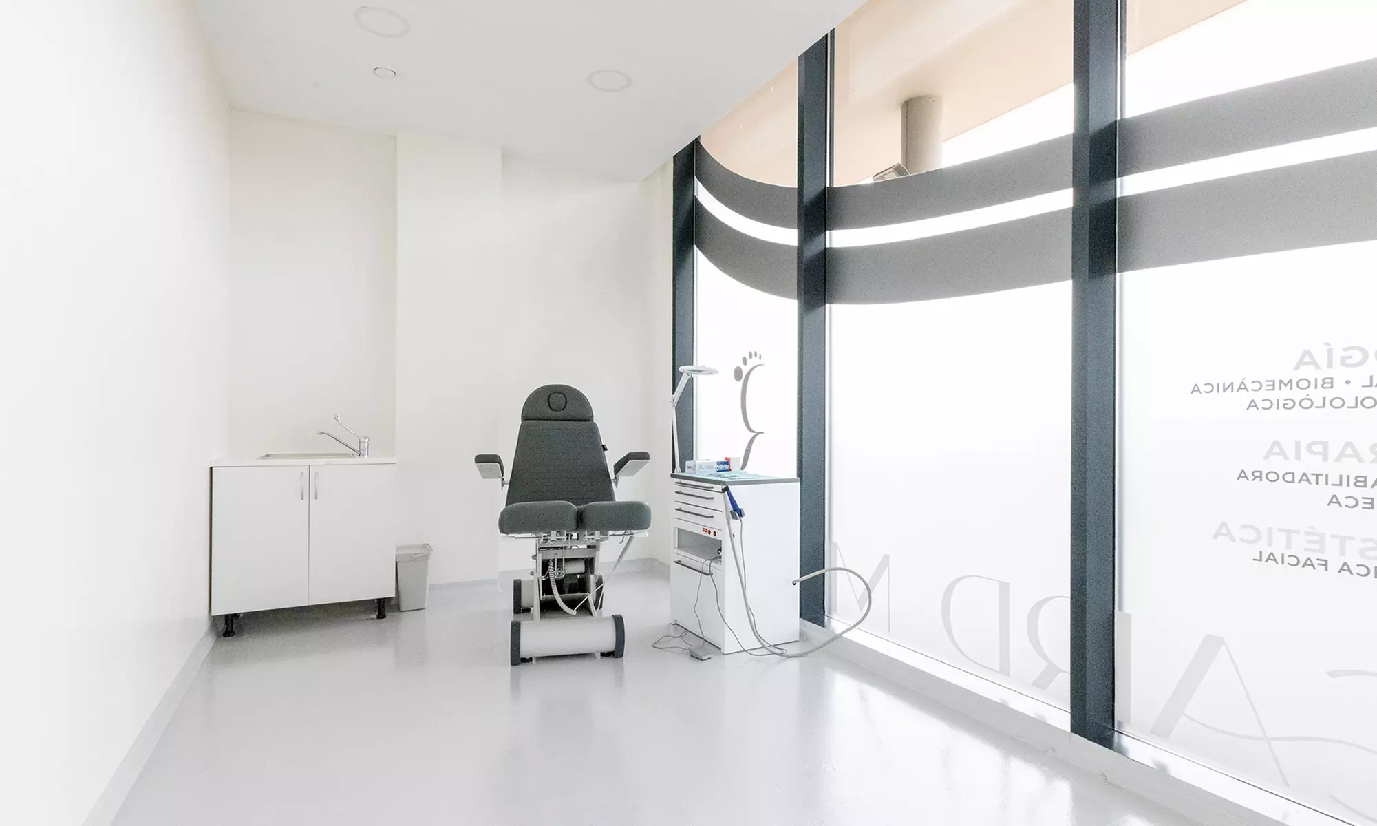 Hasta 52% de dto. en Podología en Clínica Ricard Megias