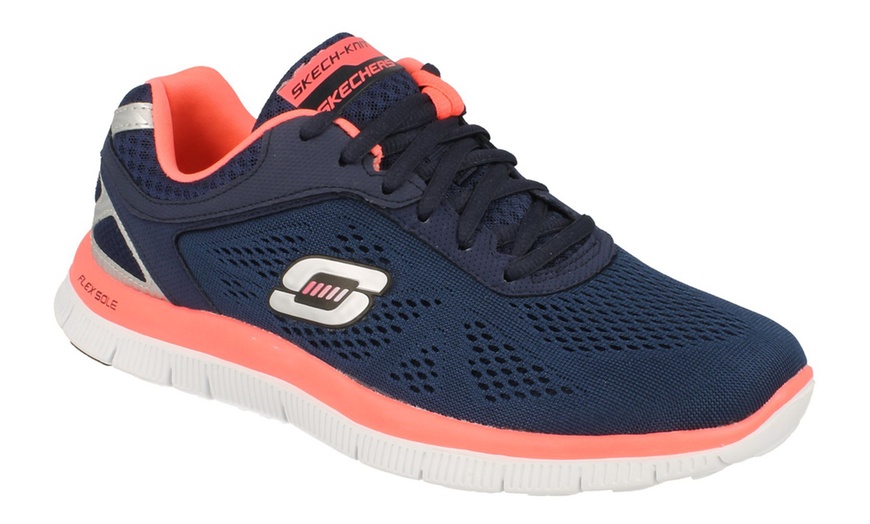 Image 5: Women's Skechers Go Walk Trainers