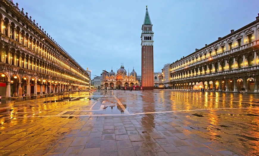 Image 6: ✈ Venice: 2 to 4 Nights with Flights