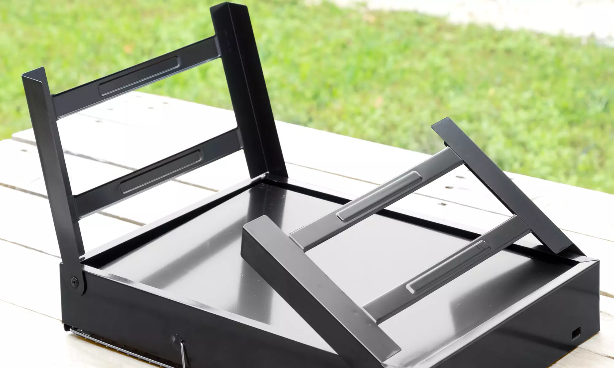 Barbecue de table pliable au charbon de bois InnovaGoods