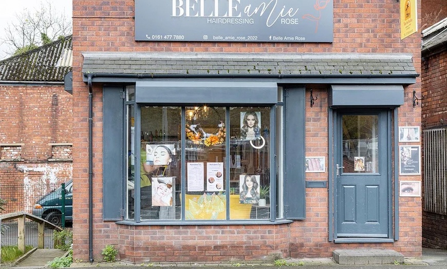 Image 7: Choice of Massage with Prosecco and Treats at Belle Amie Rose