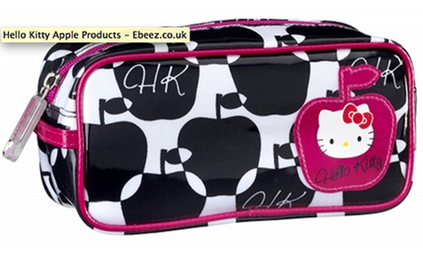 Image 2: Hello Kitty Cosmetics Case