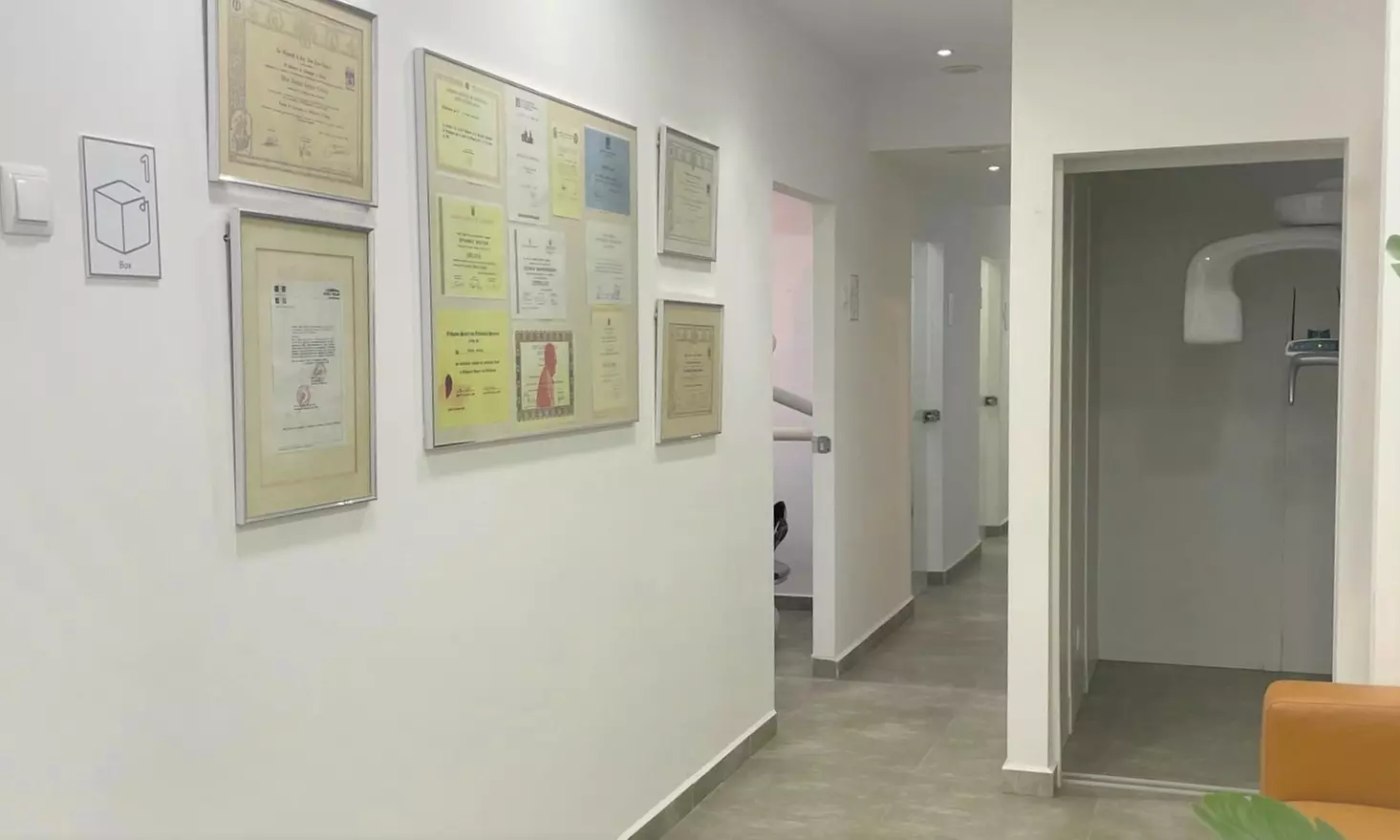 Tratamiento de ortodoncia invisible en Doctor Serrato