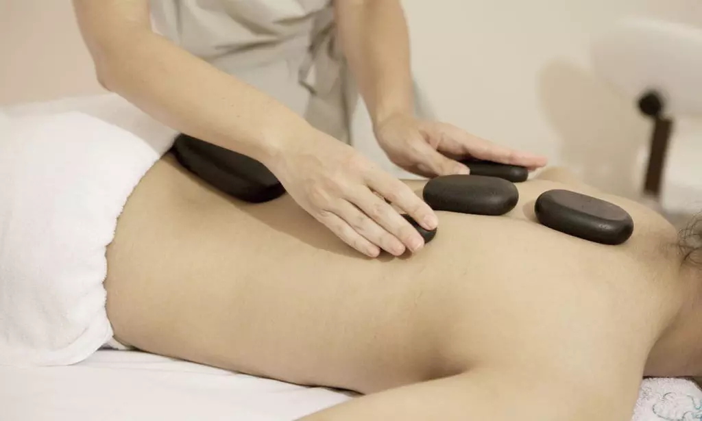 Relax a dúo junto al mar: acceso a piscinas de hotel 4*, spa y masaje