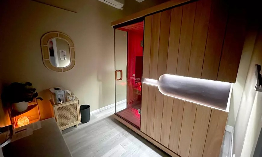 Image 2: One, Couples or Ten Infrared Sauna Sessions