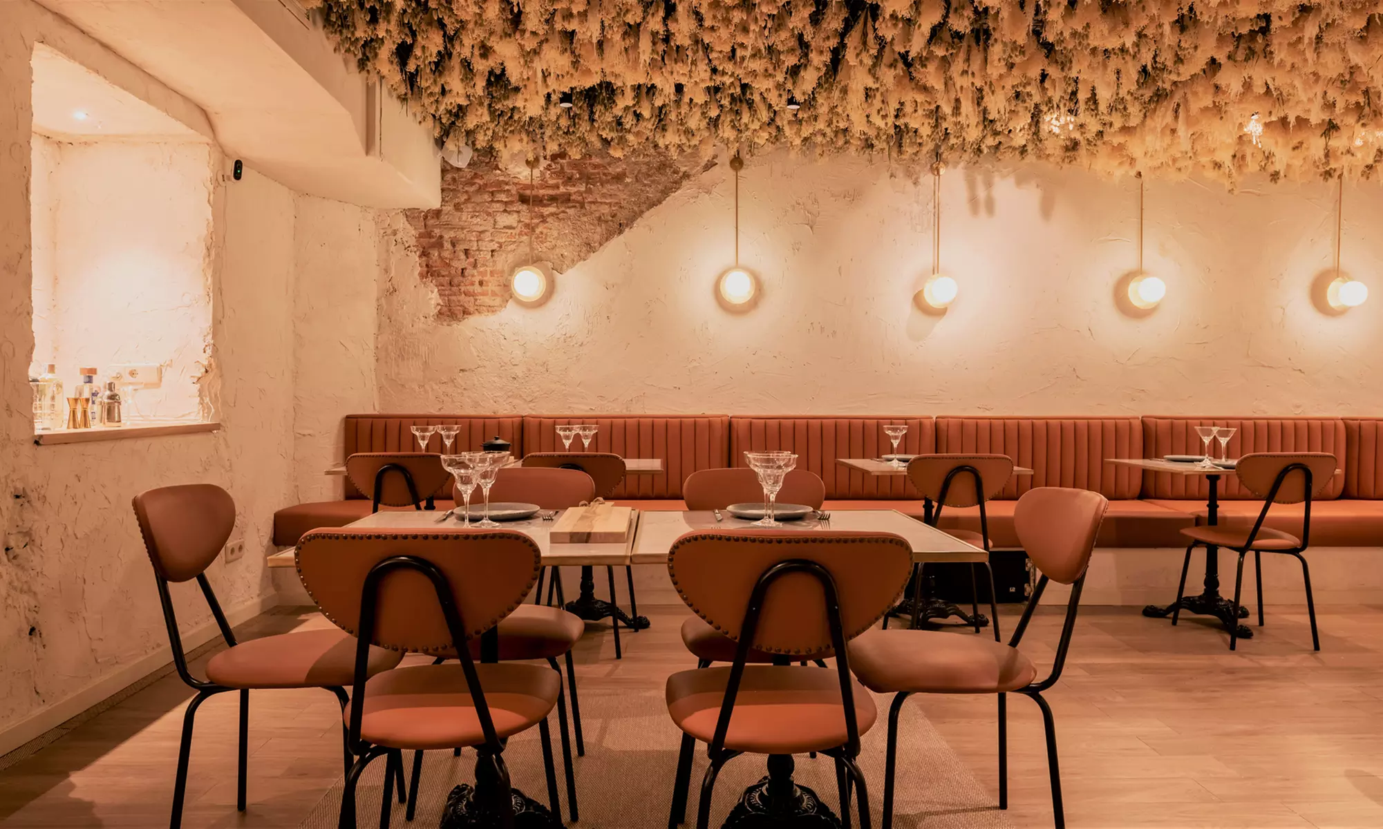 Menú mexicano para 2 o 4 personas con platos, bebidas y cócteles