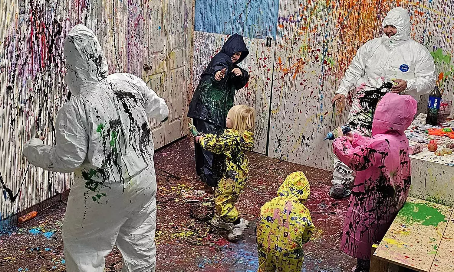 Up to 30% Off on Painting Party at Jolly Jones Party House - Primary Image
