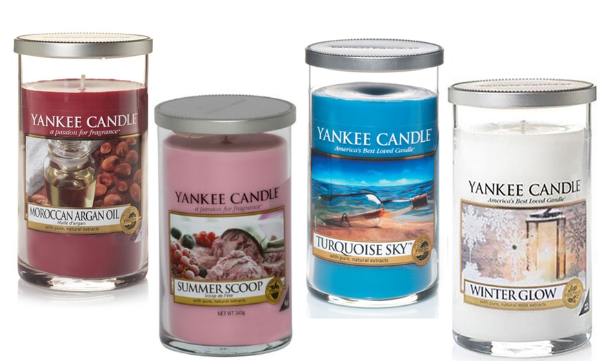 Image 2: Yankee Medium Decor Pillar Candle