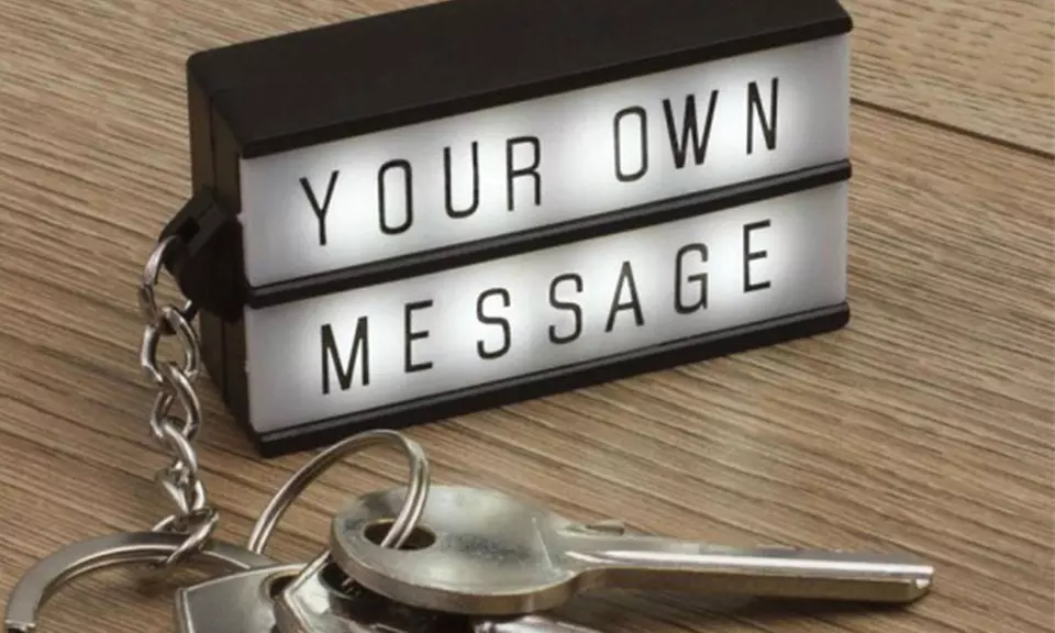 1 ou 2 porte-clés mini boîte lumineuse - Primary Image