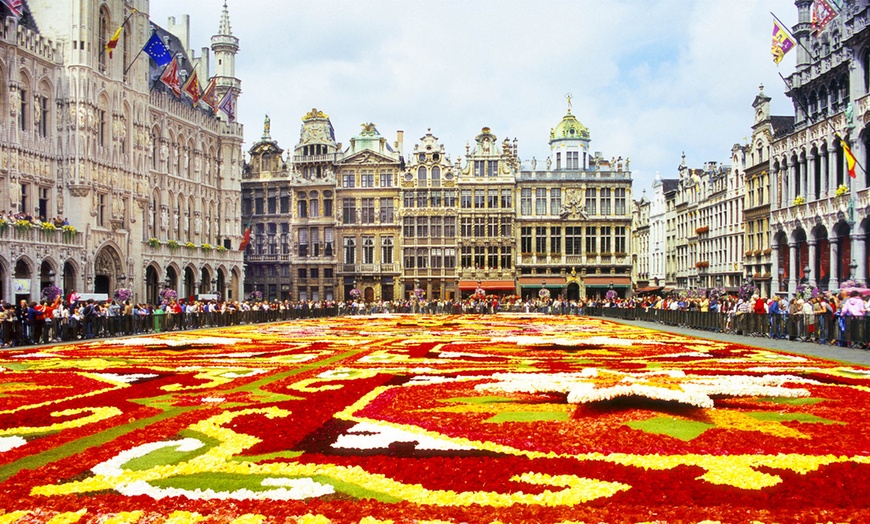 Image 2: Brussels: Double Room with Breakfast